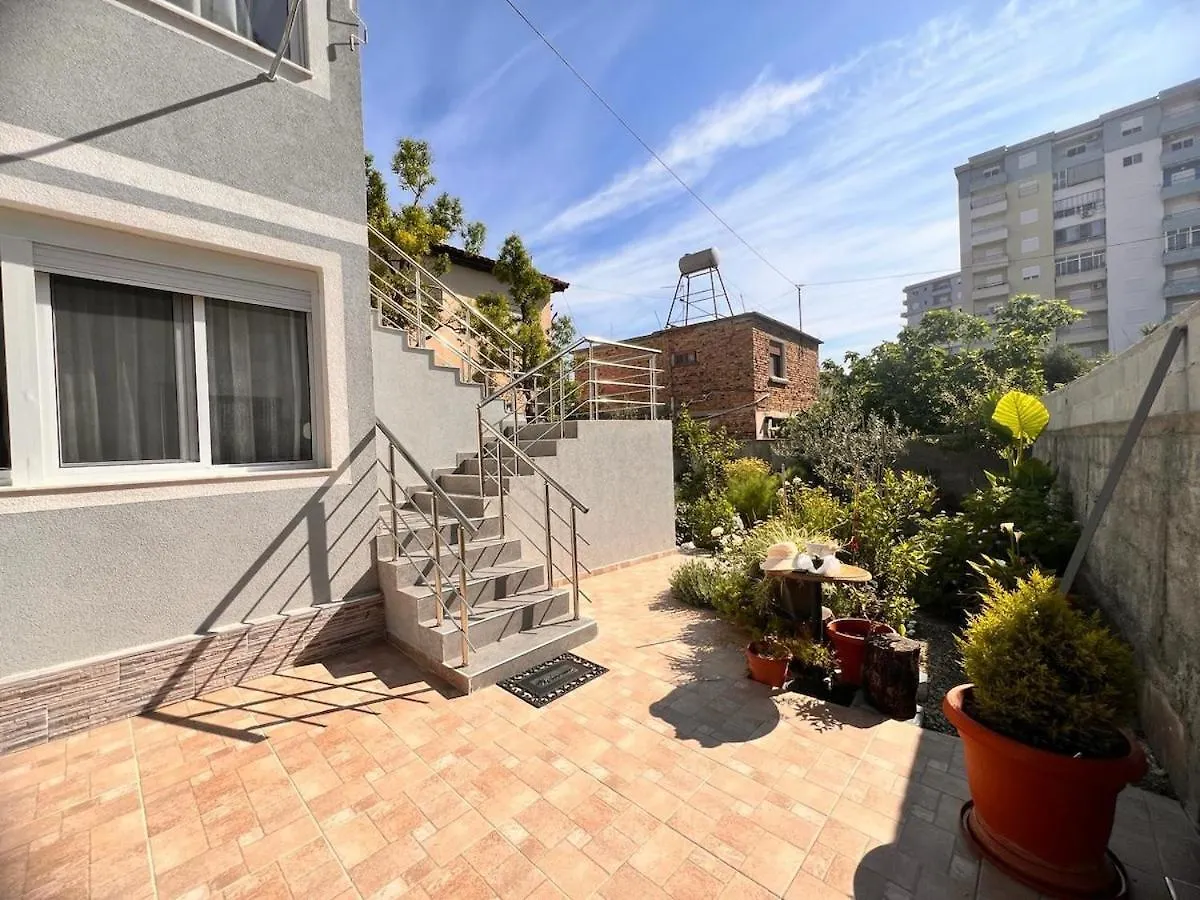 דירות Vlorë Alexandra'S House אלבניה