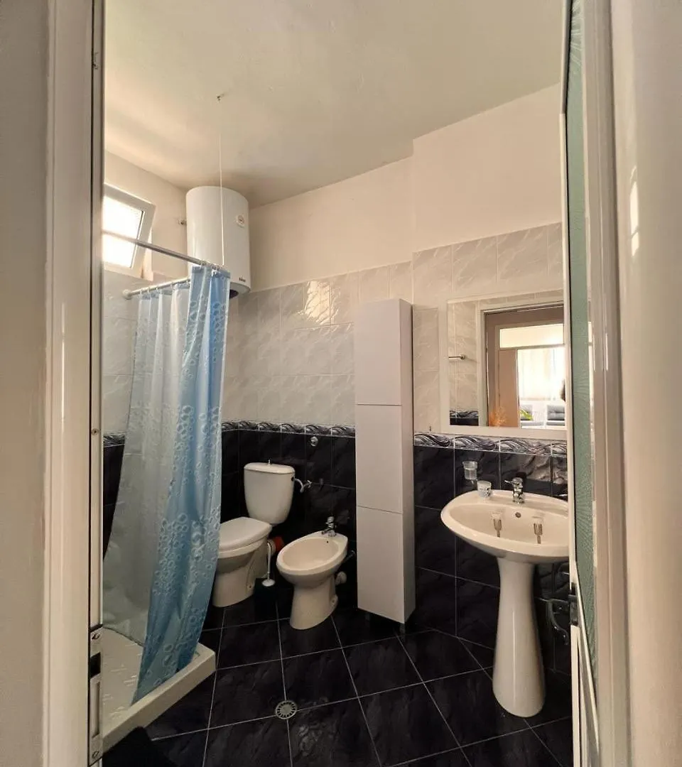 דירות Vlorë Alexandra'S House אלבניה